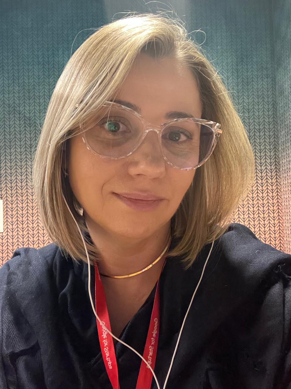 Mirella Nascimento - Fundadora da BiizHub